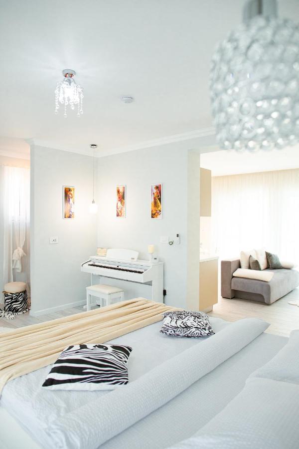 Am Apartment 13 Studio With Piano & Bathtub Appartement